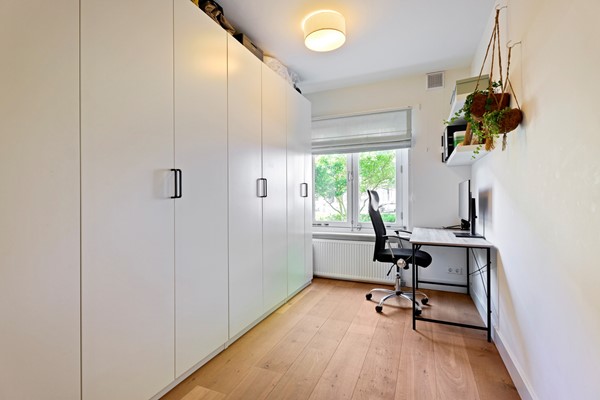 Medium property photo - Helmholtzstraat 83h, 1098 LH Amsterdam
